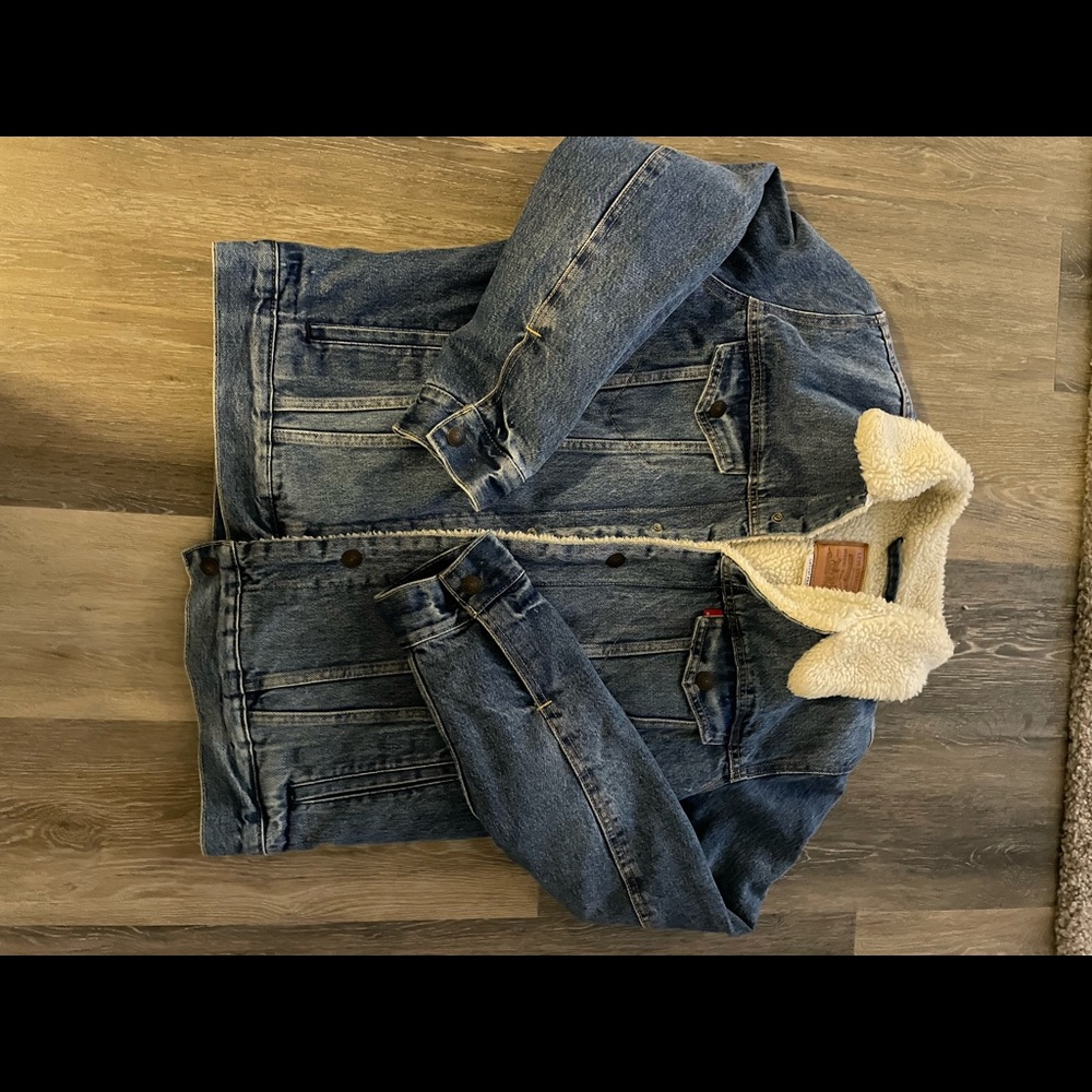 Levi’s Mens L fleece lined jean jacket